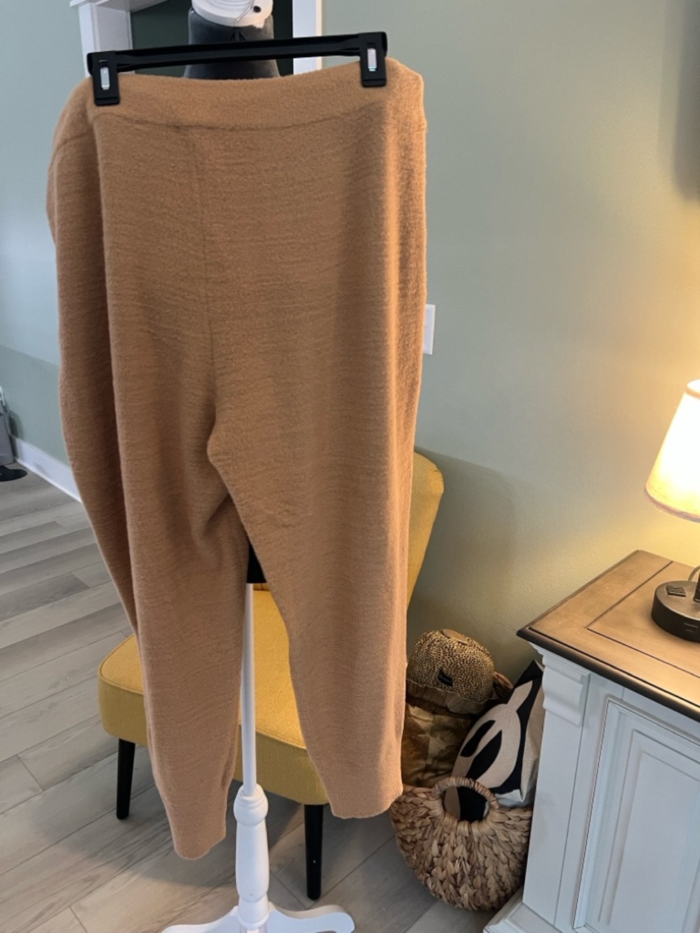 Express Camel Knit Drawstring Pants - Picture 4 of 9